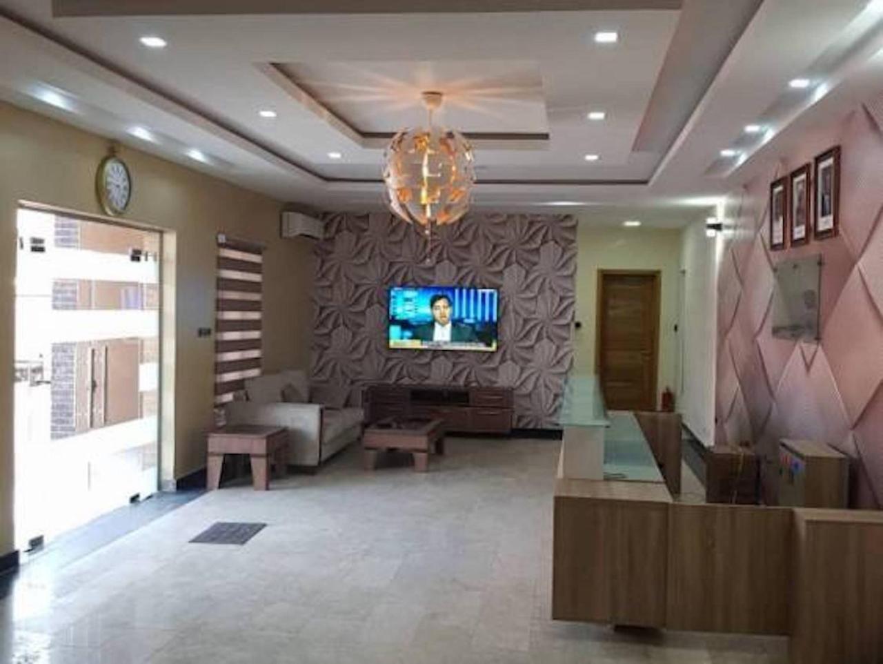 Bana Hotel & Suites Lagos Exterior photo