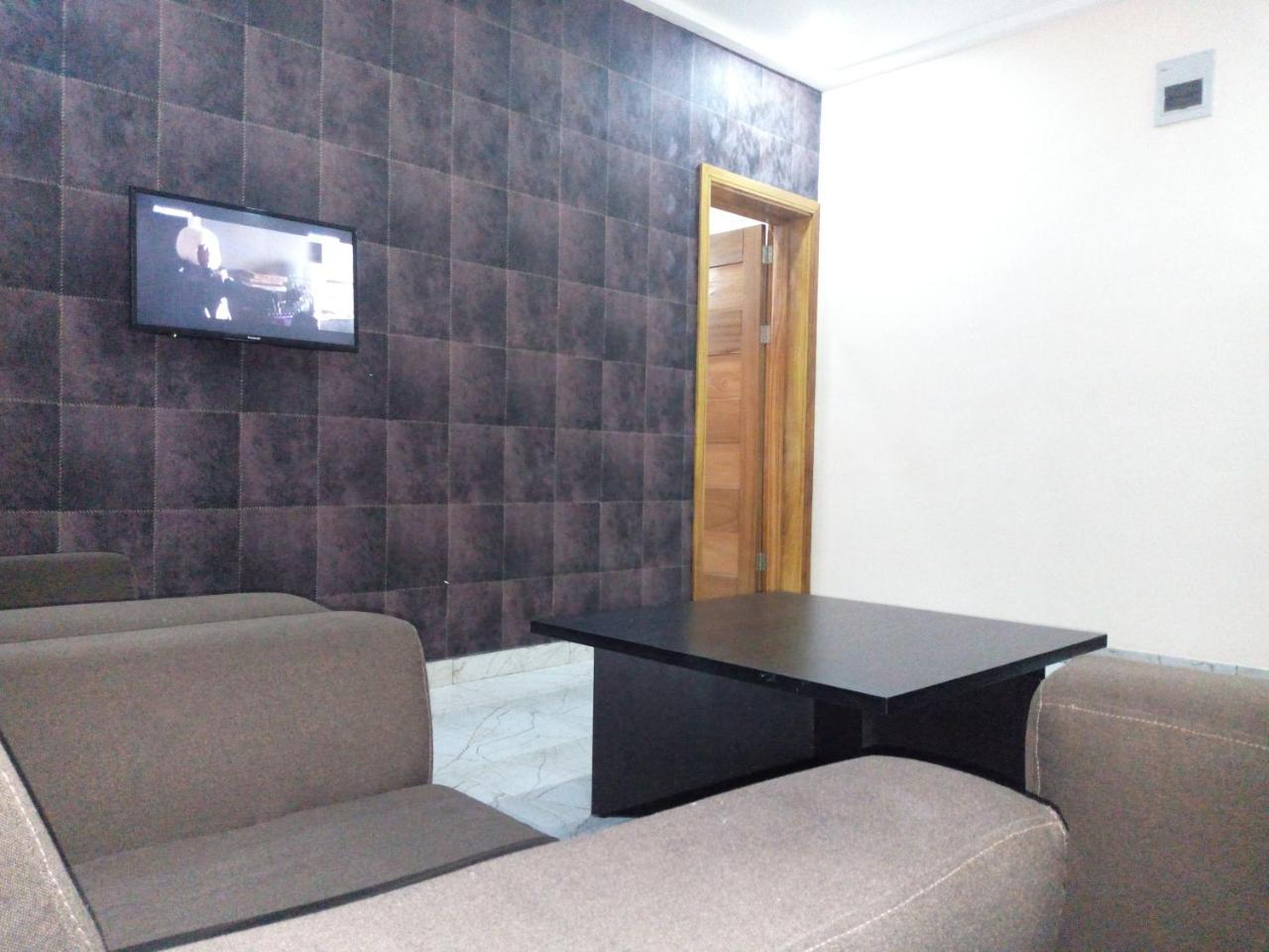 Bana Hotel & Suites Lagos Exterior photo